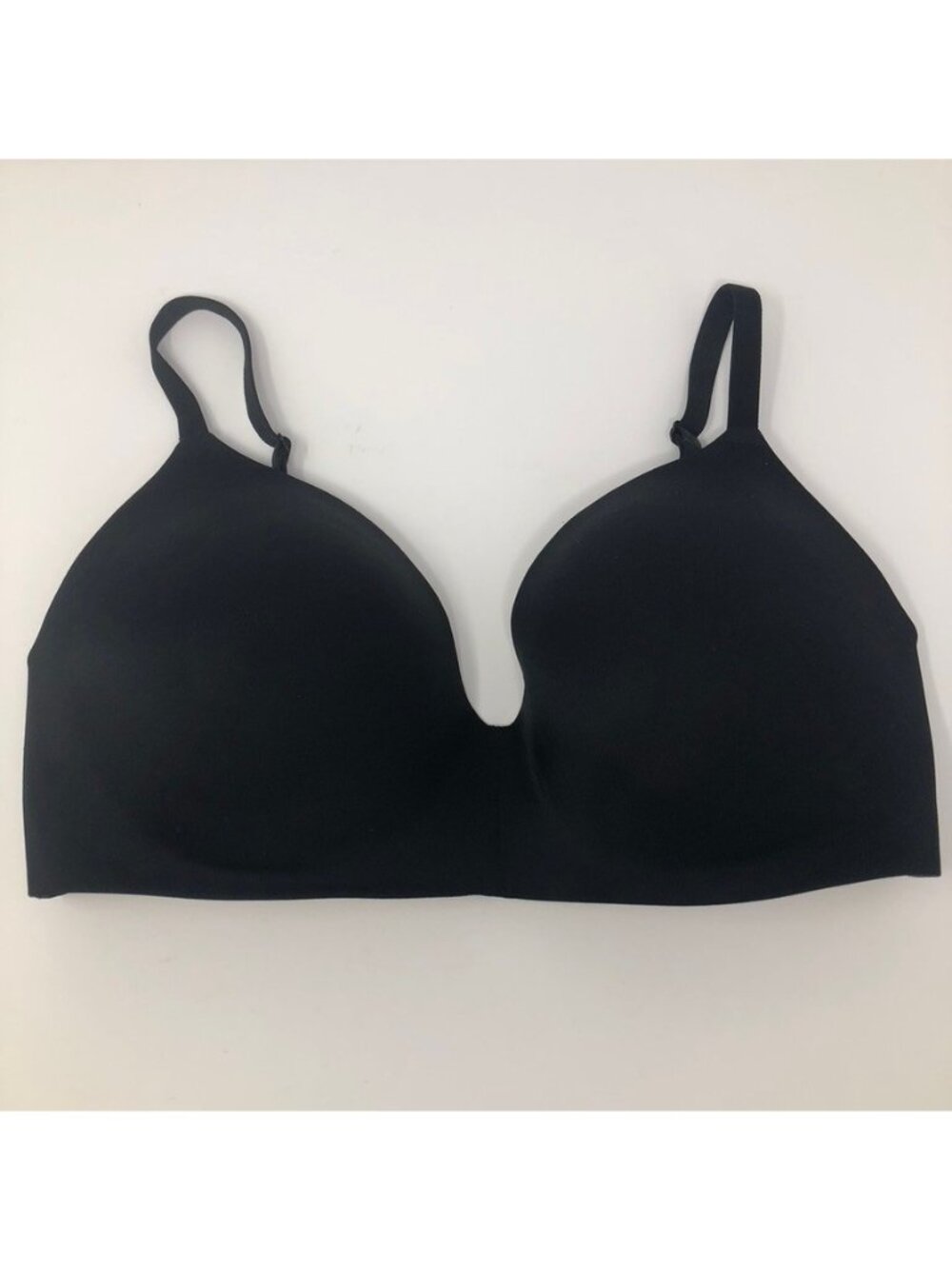 Victorias Secret PINK Black Wear Everywhere Wireless Push-up Bra 38DD